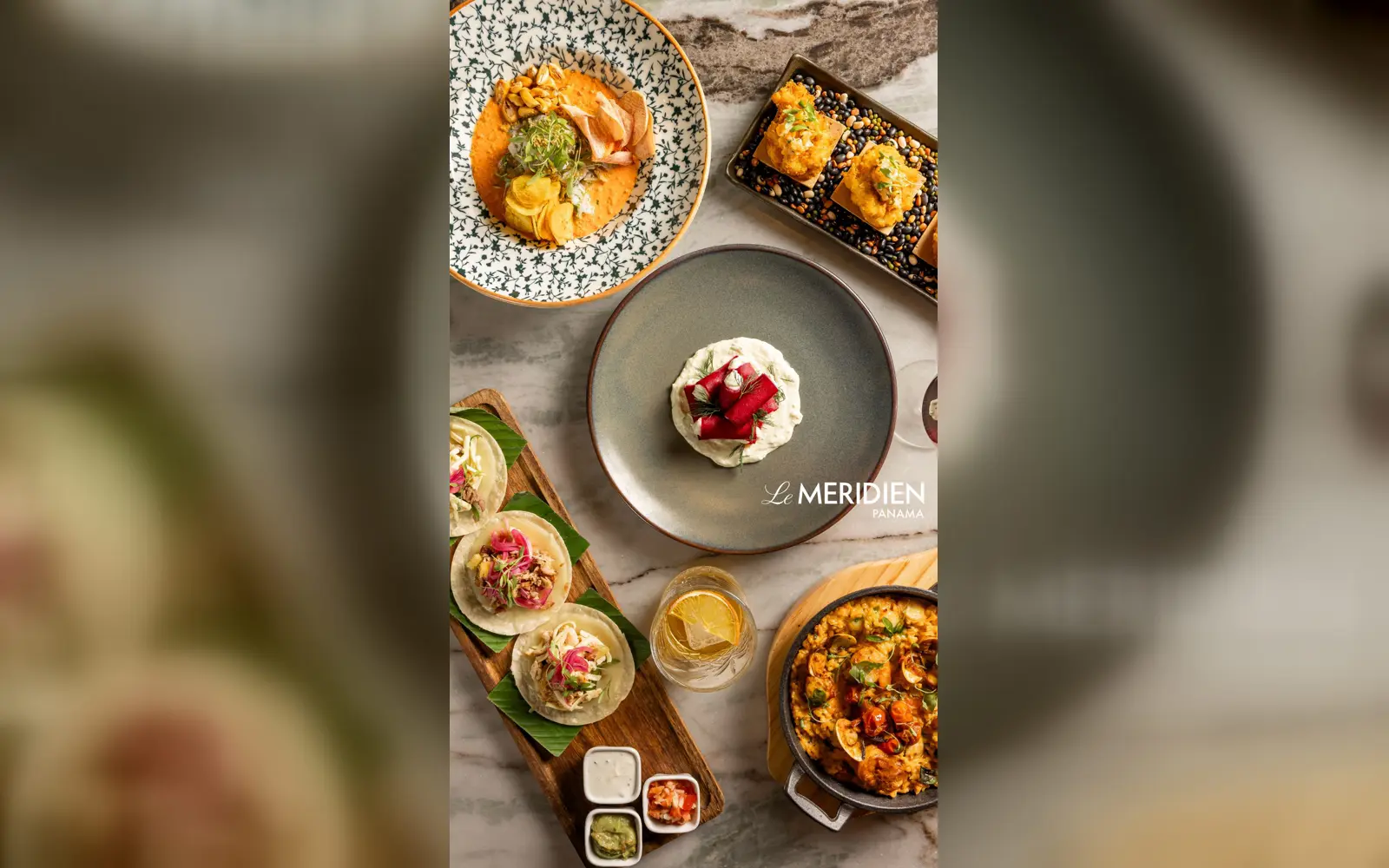 Experiencia gastronómica en un restaurante participante